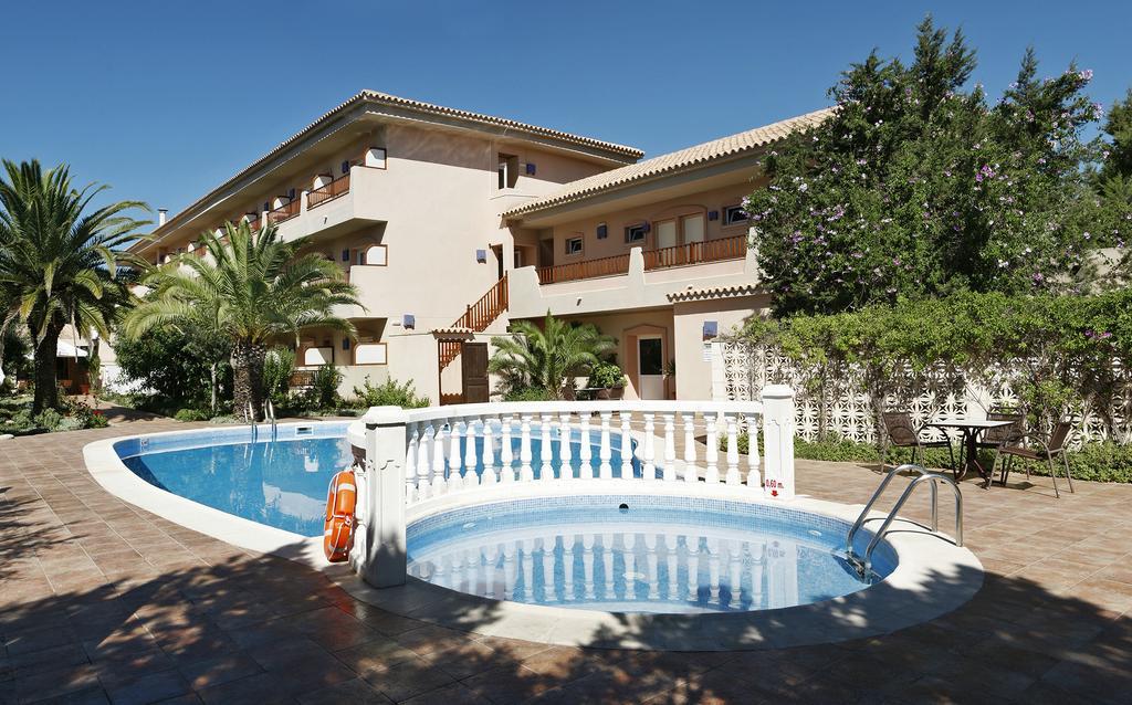 Hotel Voramar - Emar Hotels Es Pujols Exterior foto